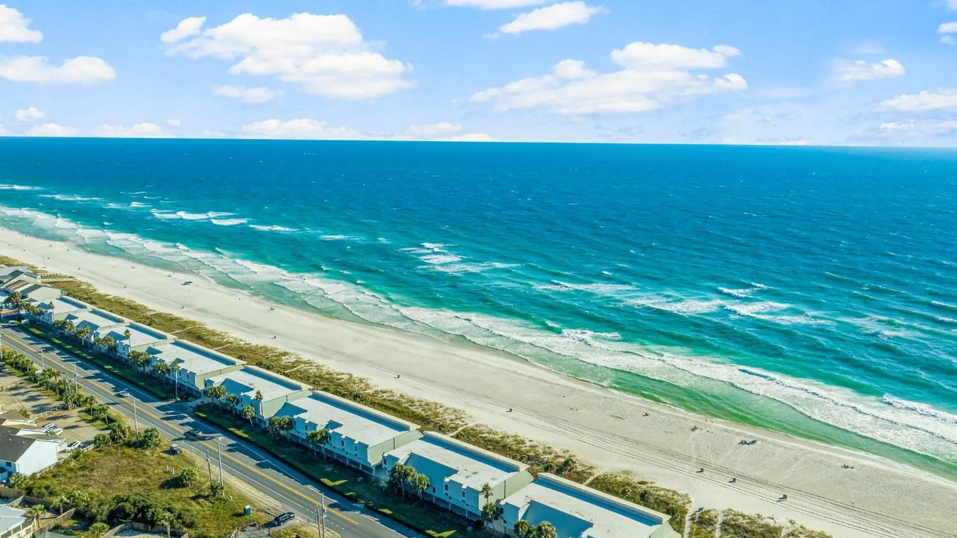 3Br, 3Ba Beachfront Townhome! Sleeps 11! Ocean View! Steps To The Beach! Panama City Beach 0*,