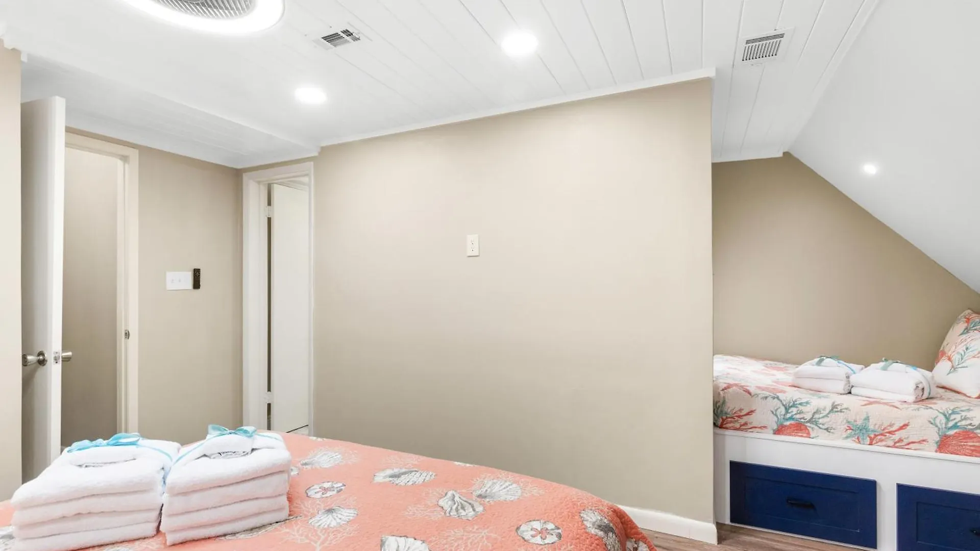 3Br, 3Ba Beachfront Townhome! Sleeps 11! Ocean View! Steps To The Beach! Panama City Beach Ηνωμένες Πολιτείες της Αμερικής